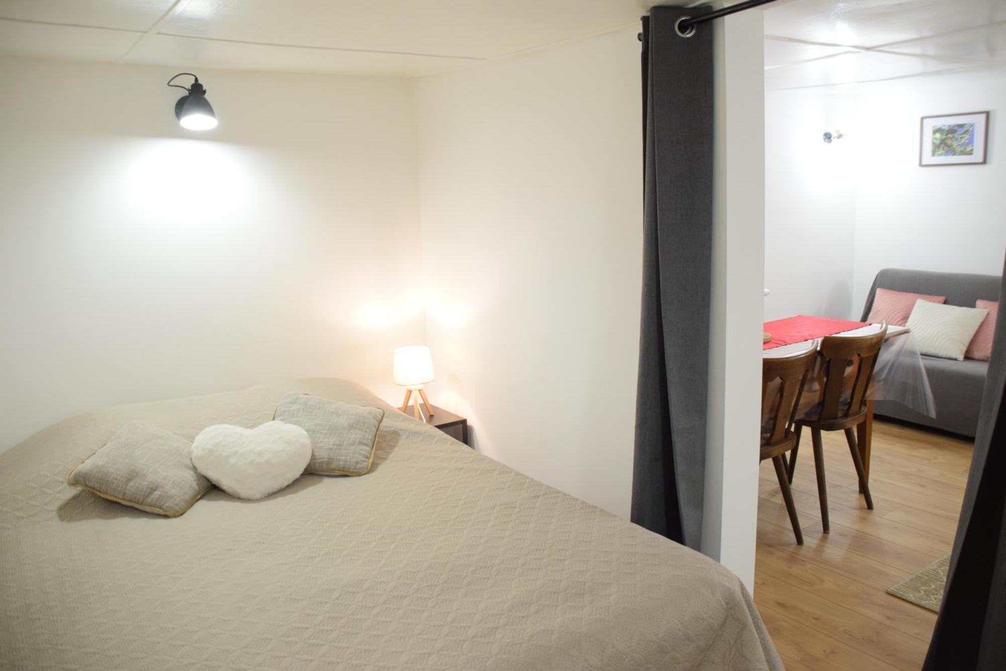 La Petite Maison De La Petite Vallee Rott 외부 사진